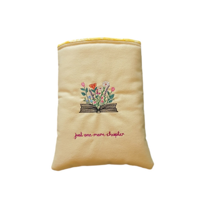 Handmade padded embroidered Book Pouch which would be a perfect Book Lovers Gift.  The pattern is pretty flowers sat on an open book.