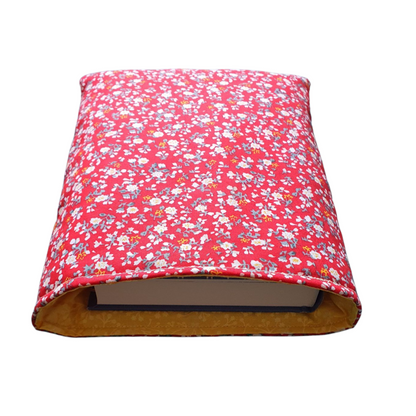 Handmade Padded Ditsy Daisy Book Pouch, Book Lovers Gift, Book Sleeve, Book Cover, Book Accessory, Book Bag, Book Protector