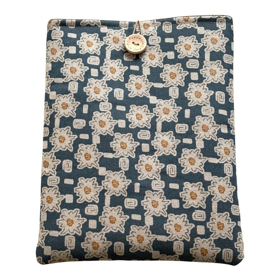 Handmade padded Book Pouch which would also be suitable for an iPad, Tablet or Kindle.  Please check the measurement of the device prior to placing an order.
